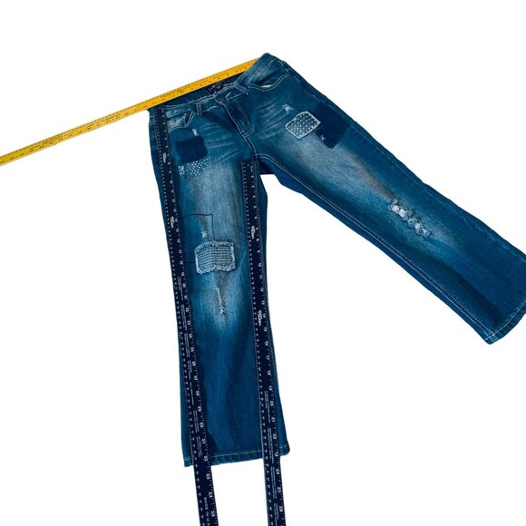 Cato Premium Women's Blue Distressed Patchwork Jeans Size 10 Capris - Picture 7 of 7